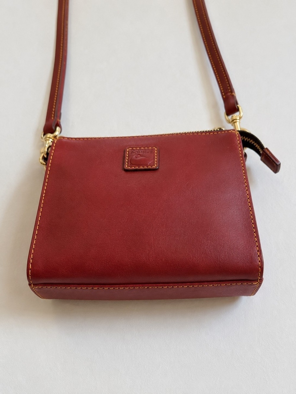 Dooney & Bourke Florentine North South Jamie Crossbody Bag – Red Leather - Picture 4 of 7
